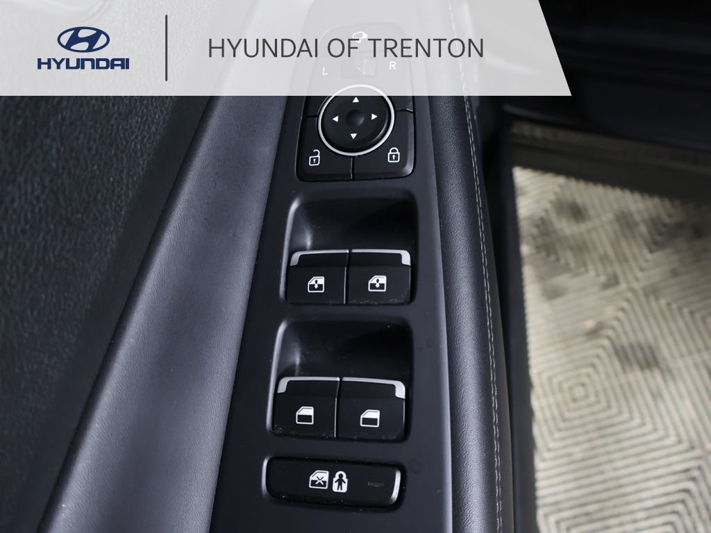 Used 2023 Black Hyundai Limited image 40