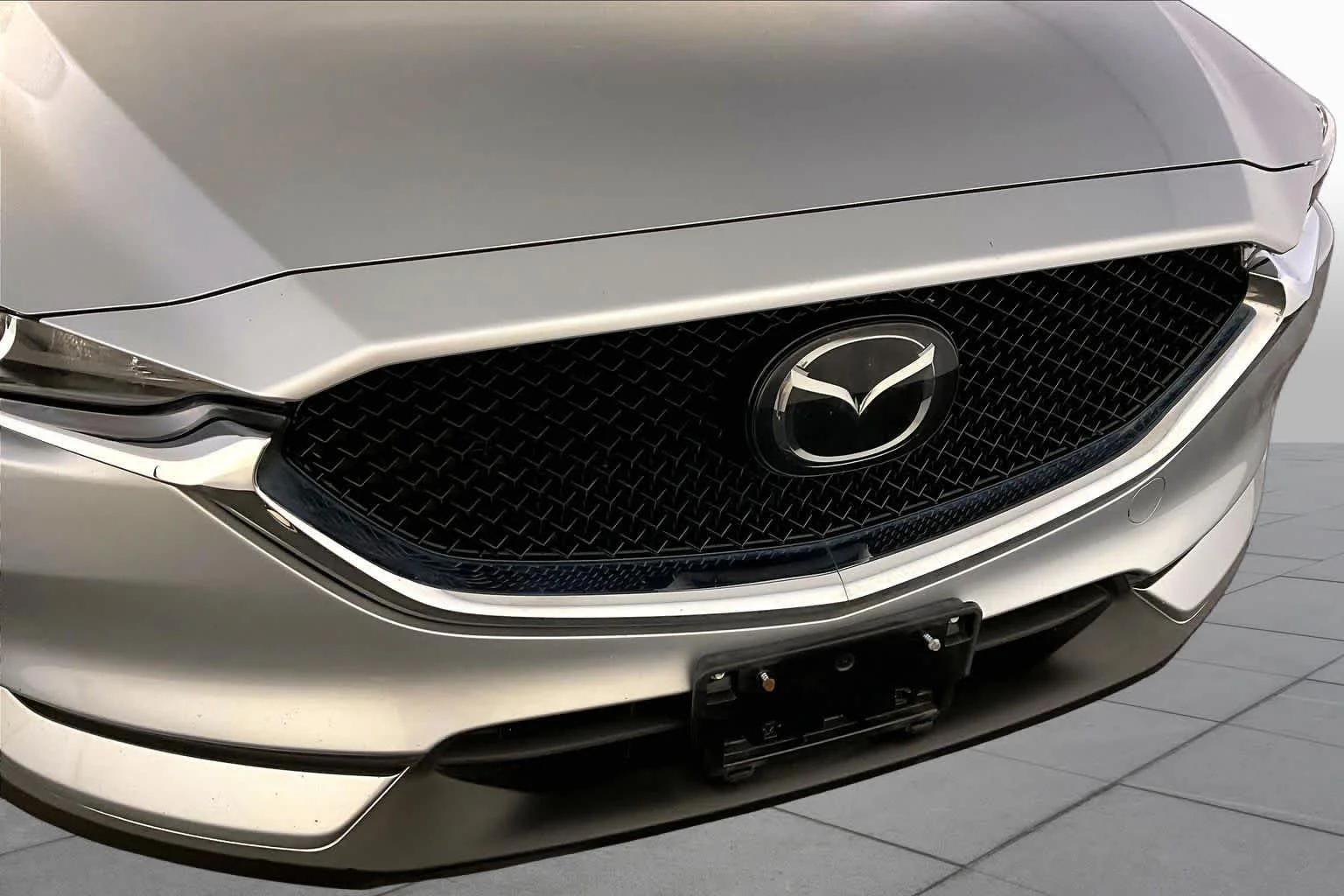 Used 2021 Sonic Silver Metallic Mazda Touring image 32