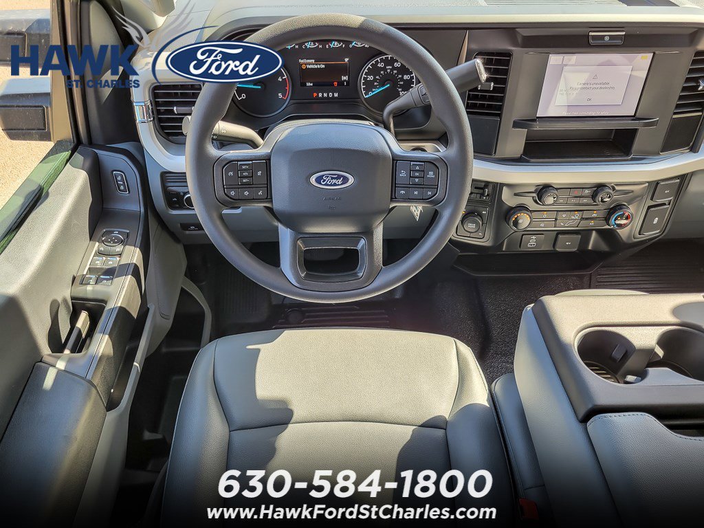 New 2026 Oxford White Ford F-450® XL image 10