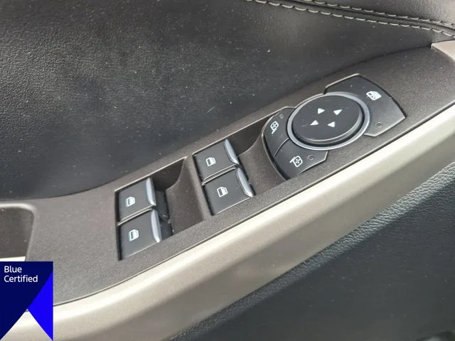 Used 2023 Black Ford XLT image 13