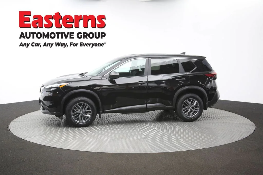 Used 2023 Black Nissan S image 59