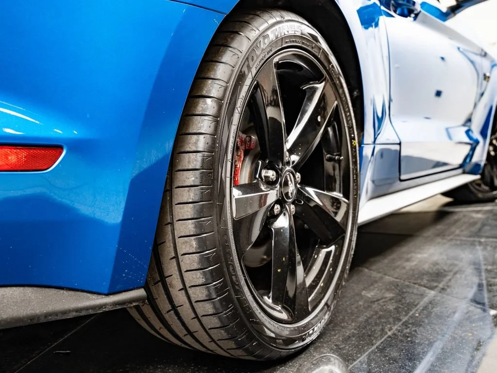 Used 2021 Velocity Blue Metallic Ford GT Premium image 52