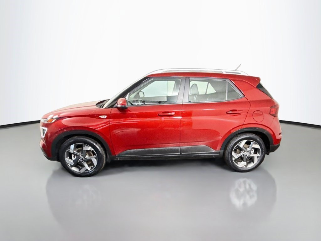 Used 2024 Ultimate Red Hyundai Limited image 4