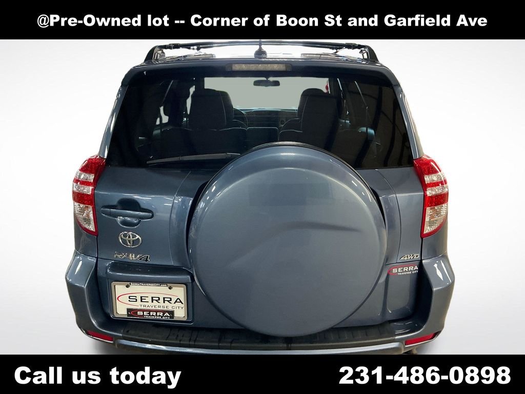 Used 2012 Blue Toyota Base image 4