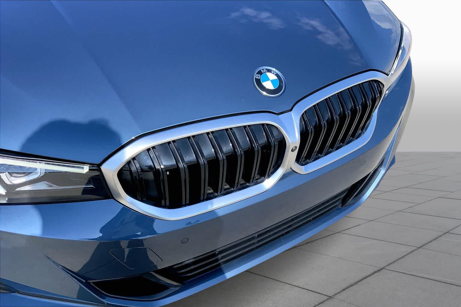 Used 2025 Arctic Race Blue Metallic BMW 330i image 29