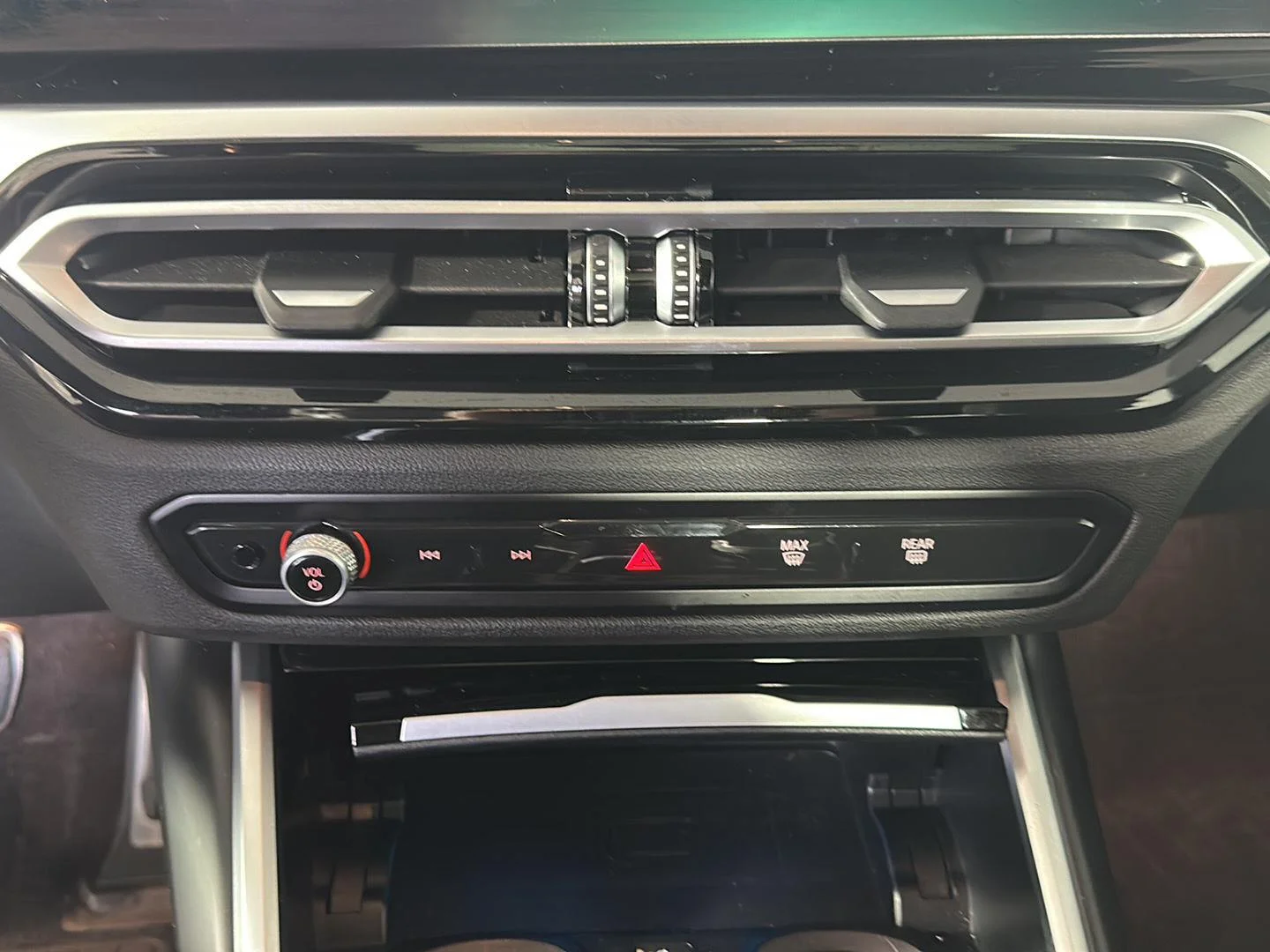 Used 2023 Thundernight Metallic BMW M240i xDrive image 19