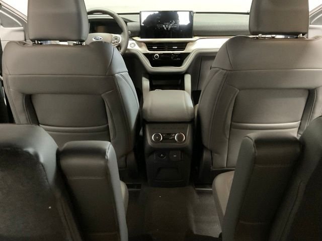 New 2027 Vapor Blue Metallic Ford Active image 30