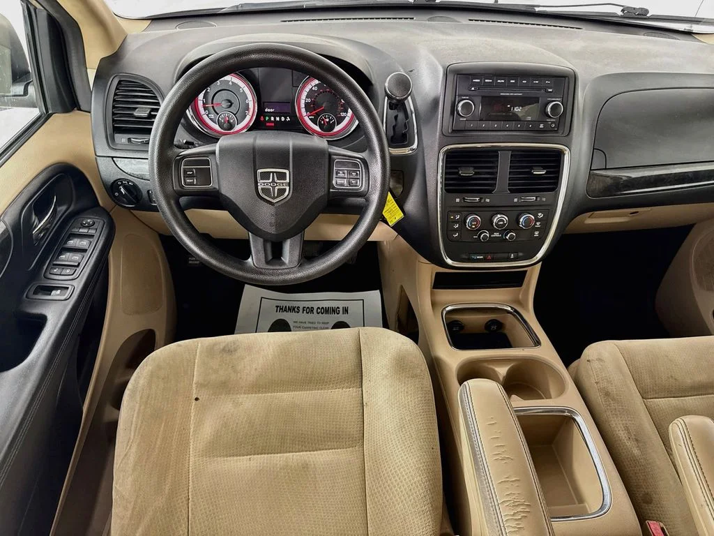 Used 2015 Cashmere/Sandstone Pearlcoat Dodge SXT image 25