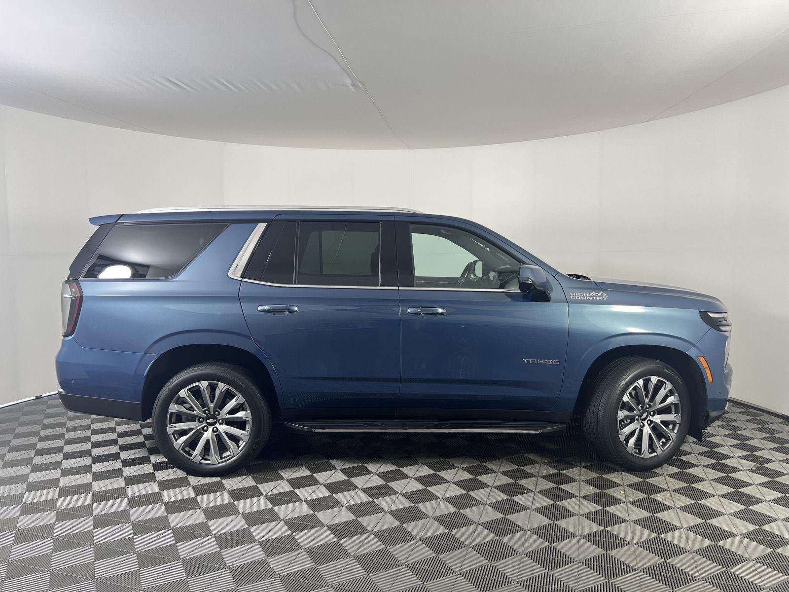 Used 2025 Lakeshore Blue Metallic Chevrolet High Country image 35