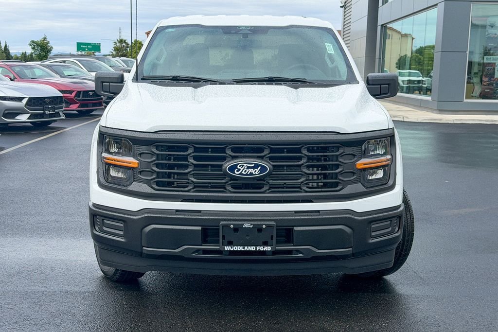 New 2026 Oxford White Ford XL image 3