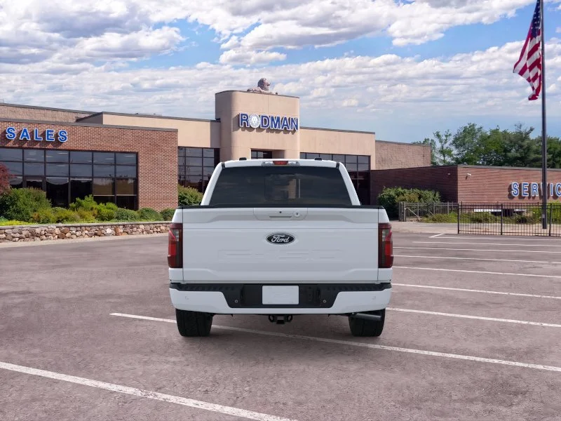 New 2026 Oxford White Ford XLT image 37