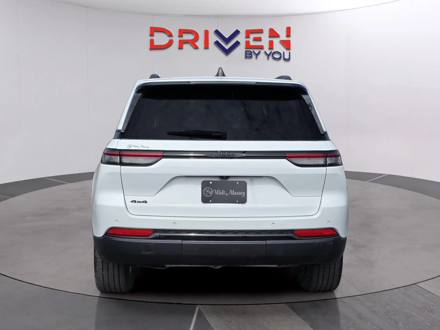Used 2023 Bright White Clearcoat Jeep Altitude image 4