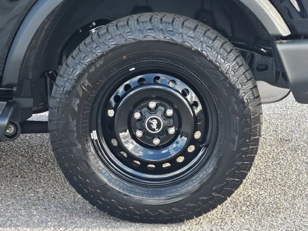 New 2026 Shadow Black Ford Outer Banks® image 14