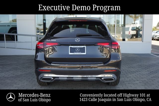 Used 2026  Mercedes-Benz GLC 300 image 7