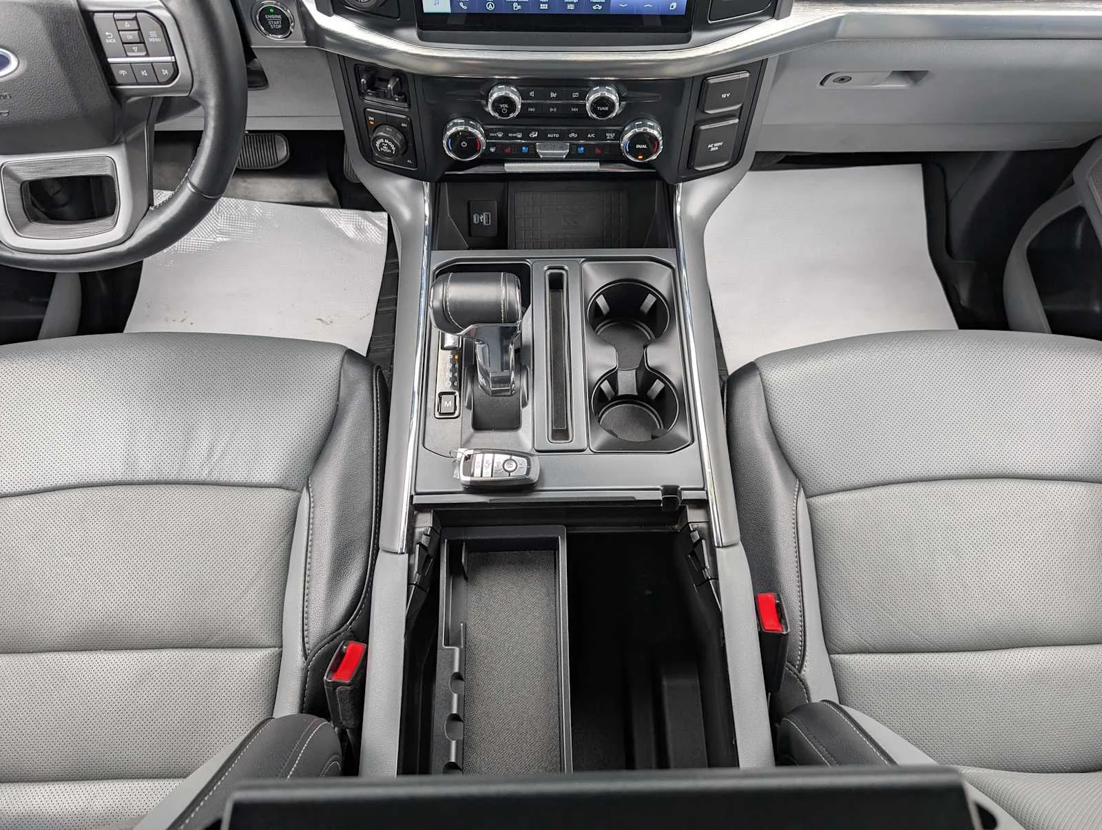 2022 Ford F-150 Lariat - Photo 19