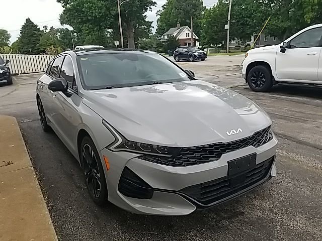 Used 2024 Gray Kia GT-Line image 2