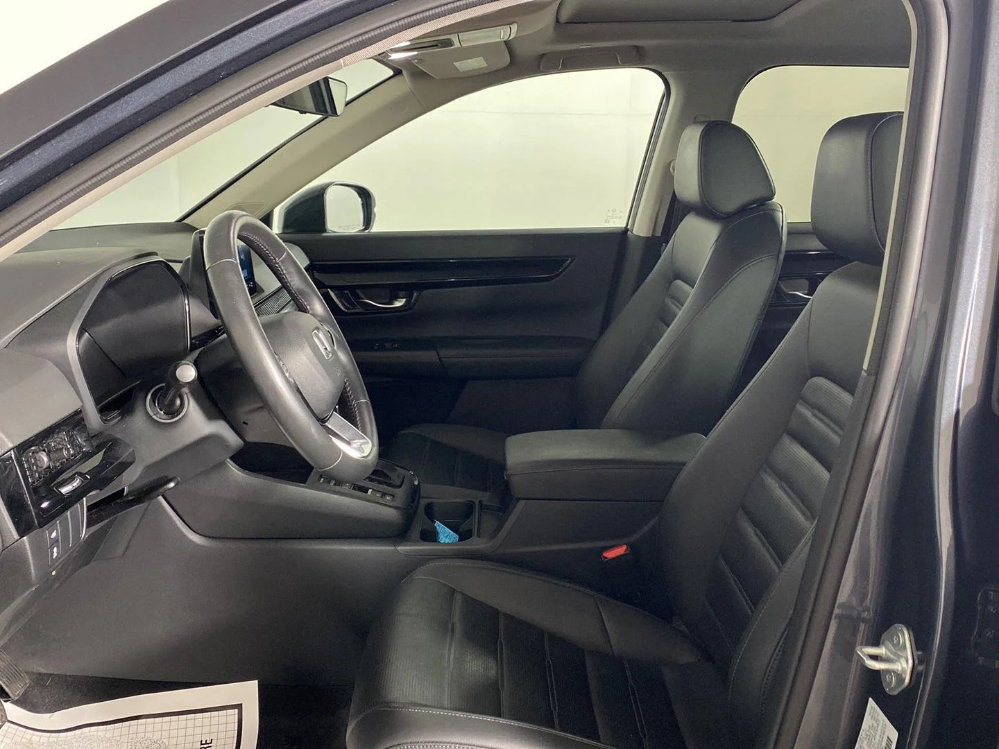 Used 2024 Meteorite Gray Metallic Honda EX-L image 27