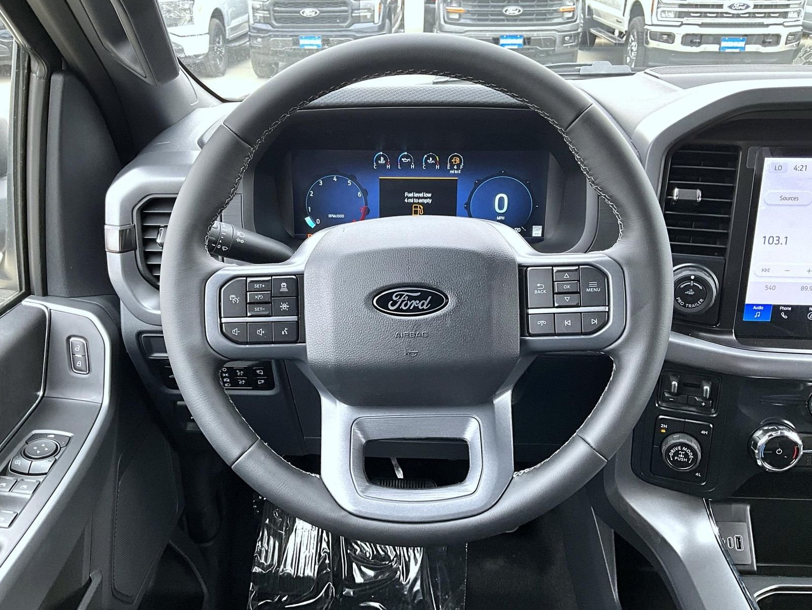 New 2026 Oxford White Ford XLT image 10
