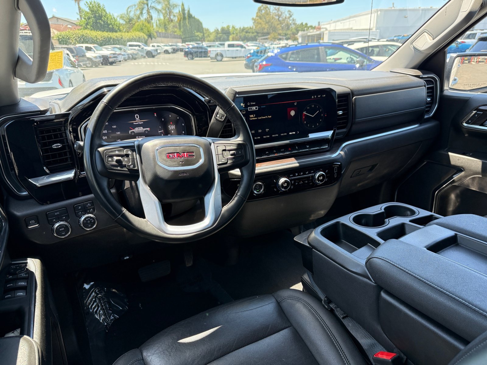 Used 2024 Summit White GMC SLT image 14