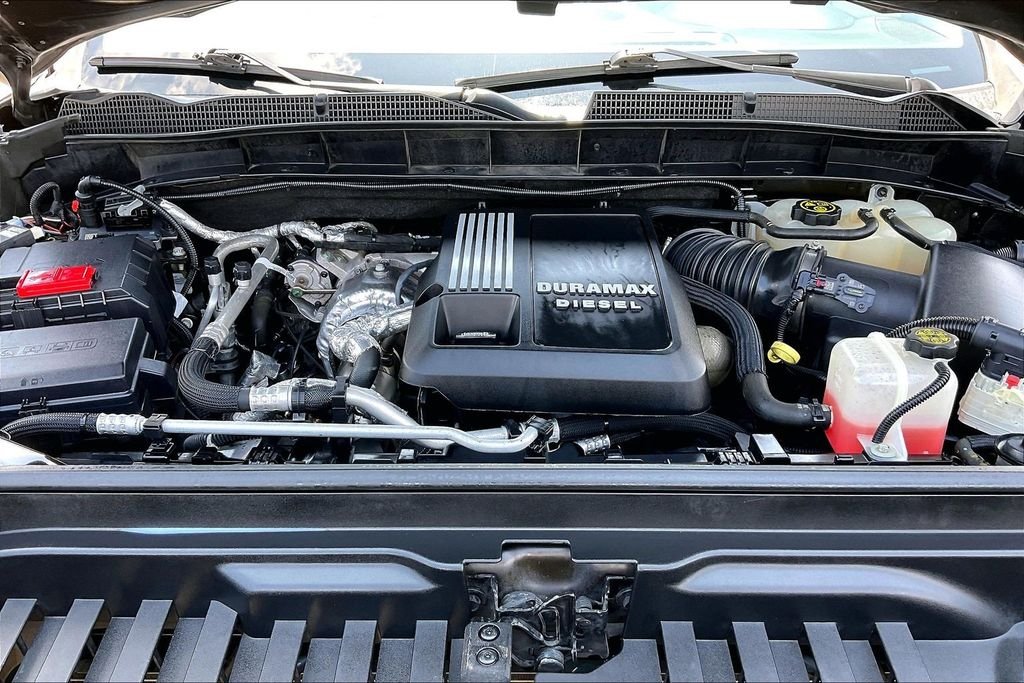 Used 2021 Brown GMC Elevation image 31