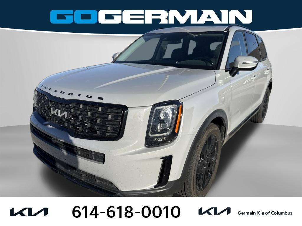 Used 2022 Gray Kia EX image 1