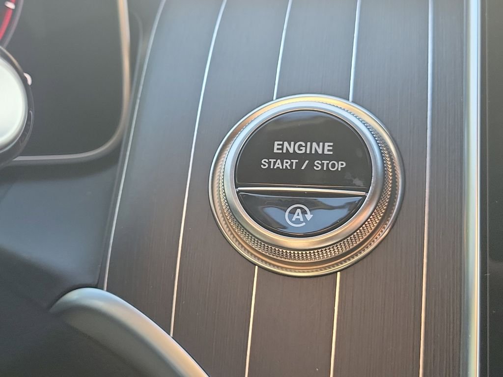 New 2026 Gray Mercedes-Benz GLC 300 image 28