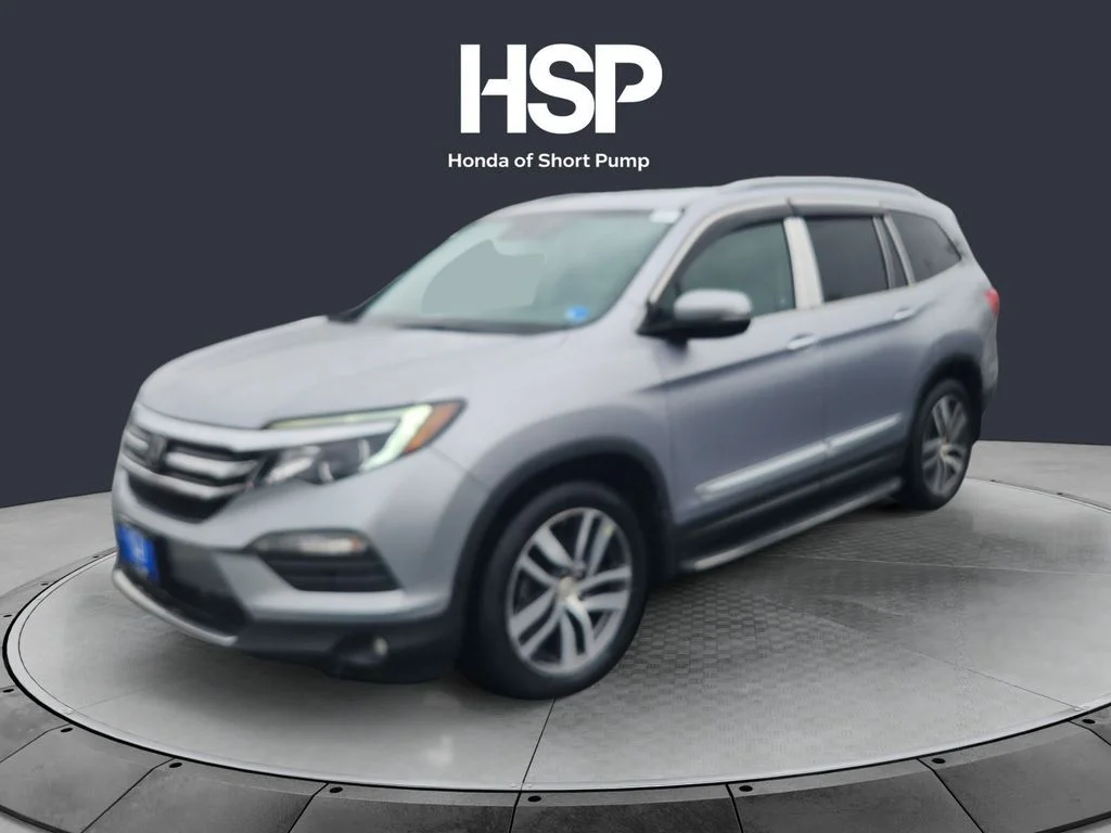 2017 Honda Pilot 4WD Elite's photo