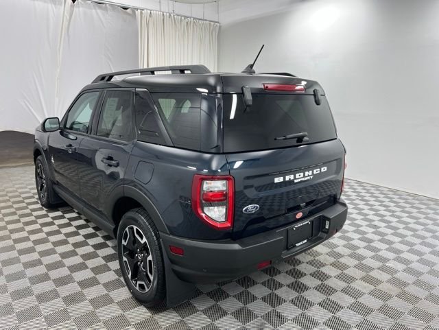 Used 2023 Blue Ford Outer Banks image 6