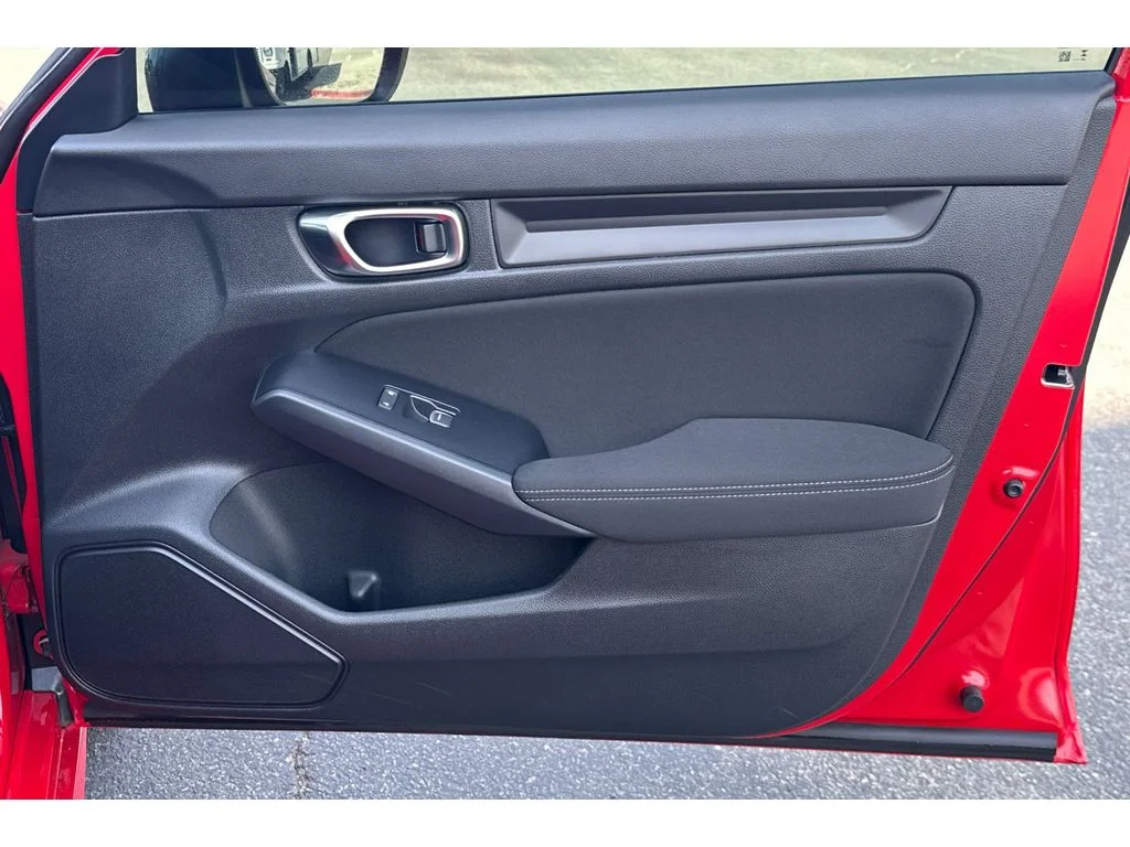 Used 2025 Rallye Red Honda Sport image 20