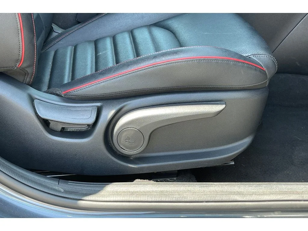 Used 2022 Gravity Gray Kia GT image 23