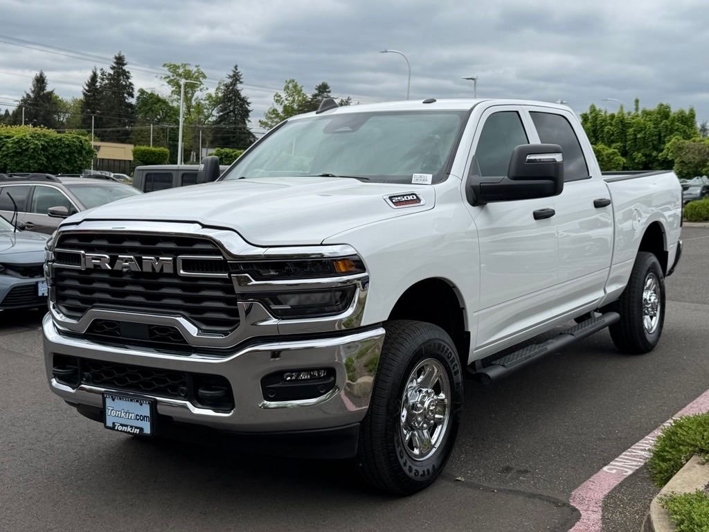 New 2026 Bright White Clearcoat RAM Tradesman image 4