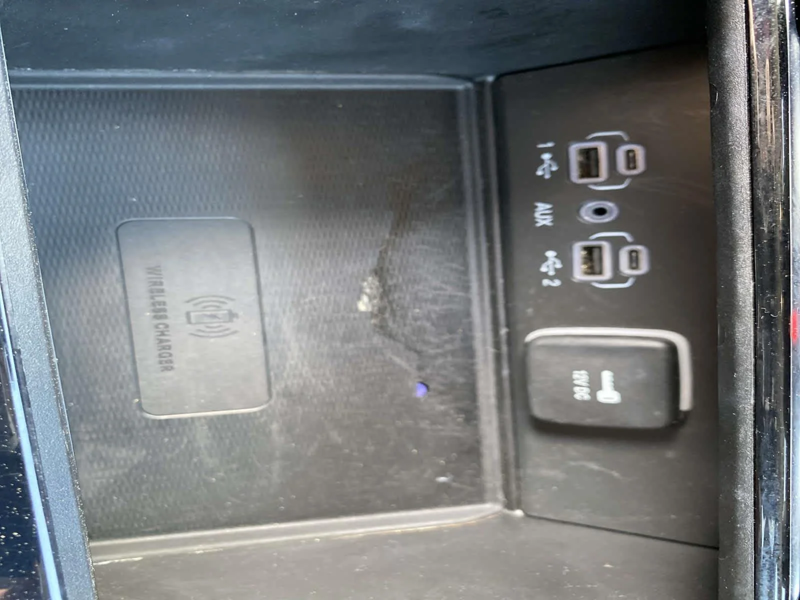Certified Used 2023 Diamond Black Crystal Pearlcoat Jeep Laredo image 14