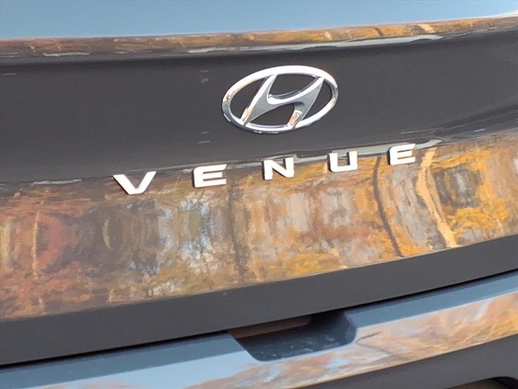 2026 Hyundai Venue SEL - Photo 7