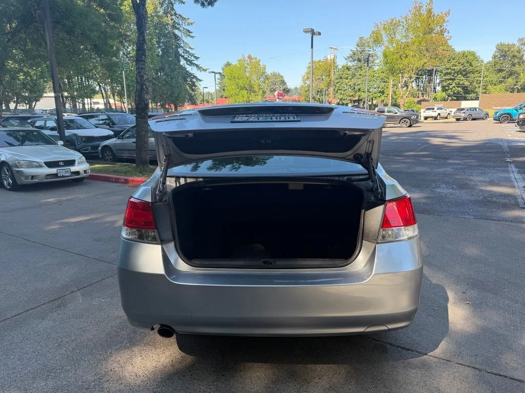 Used 2013 Ice Silver Metallic Subaru 2.5i image 14