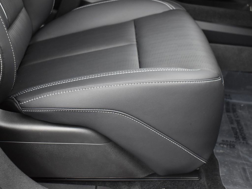 2026 CADILLAC OPTIQ - Image 36