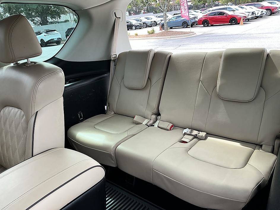 Used 2023 Aspen White Tricoat Nissan Platinum image 27