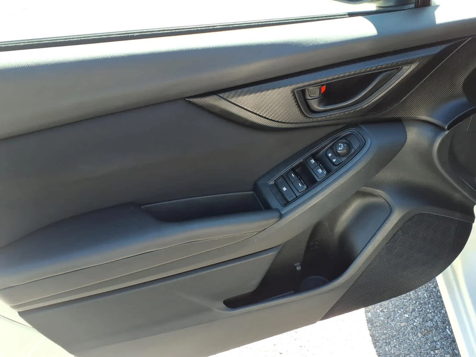 Used 2019 Crystal White Pearl Subaru  image 15