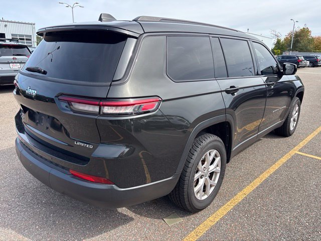Used 2022 Rocky Mountain Pearlcoat Jeep Limited image 5