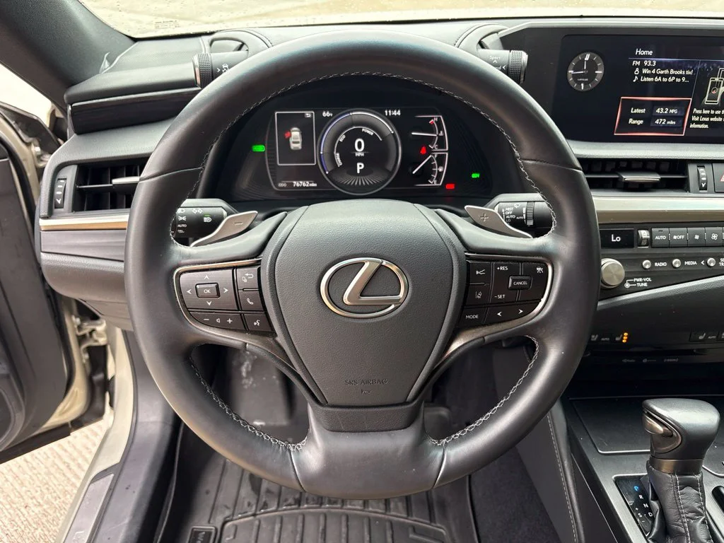 Used 2021 Beige Lexus 300h image 8