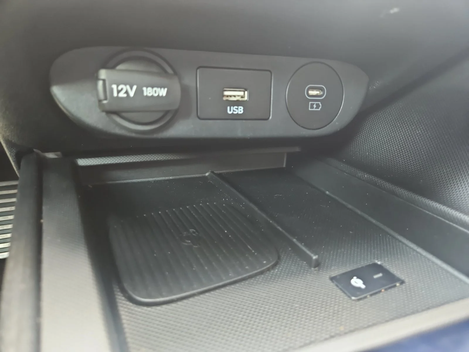 Used 2025 Serenity White Hyundai SEL Sport image 18