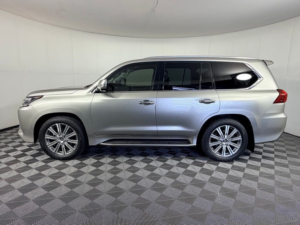 Used 2019 Silver Lexus 570 image 9
