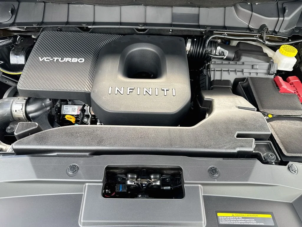New 2027 MINERAL BLACK INFINITI Luxe FWD image 33