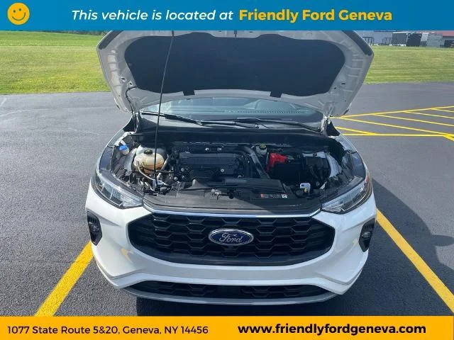 Used 2023 White Metallic Ford ST-Line Select image 30