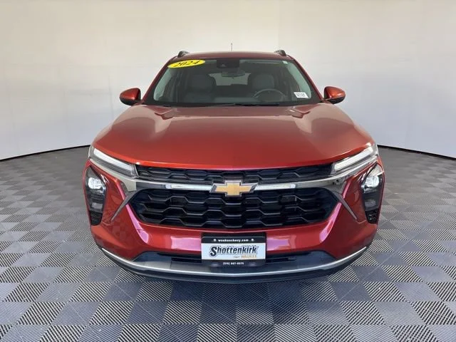 Used 2024 Cayenne Orange Metallic Chevrolet LT image 30