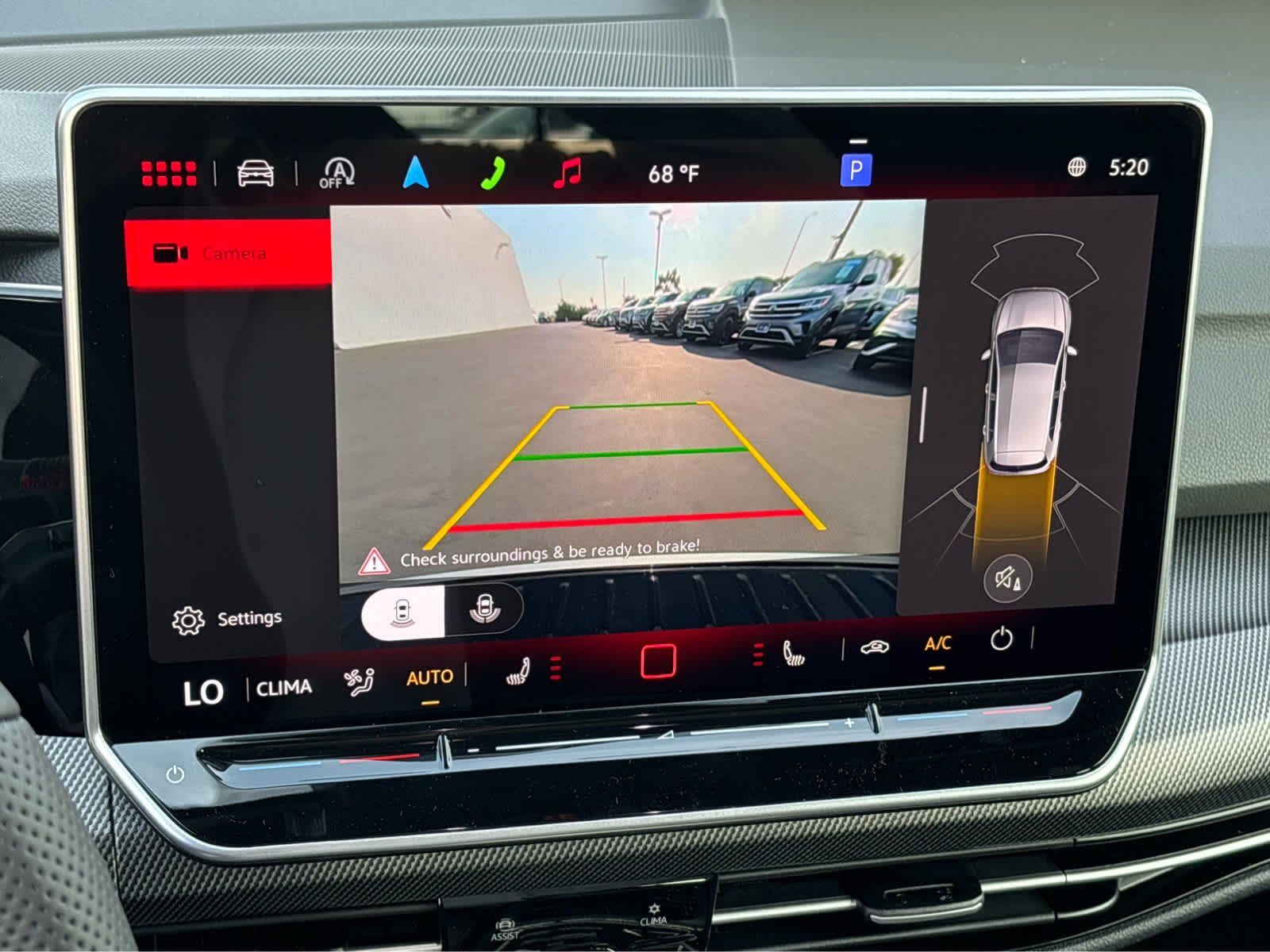 2025 Volkswagen Golf GTI SE - Photo 19