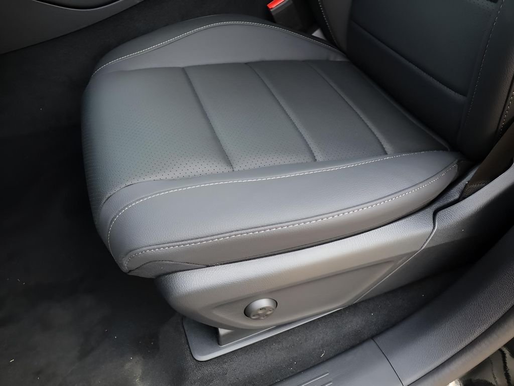 Used 2026 Black Mercedes-Benz GLE 350 image 26