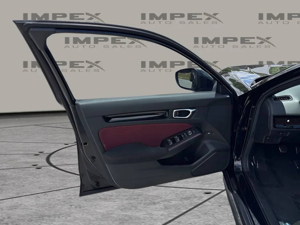 Used 2025 Black Honda  image 26