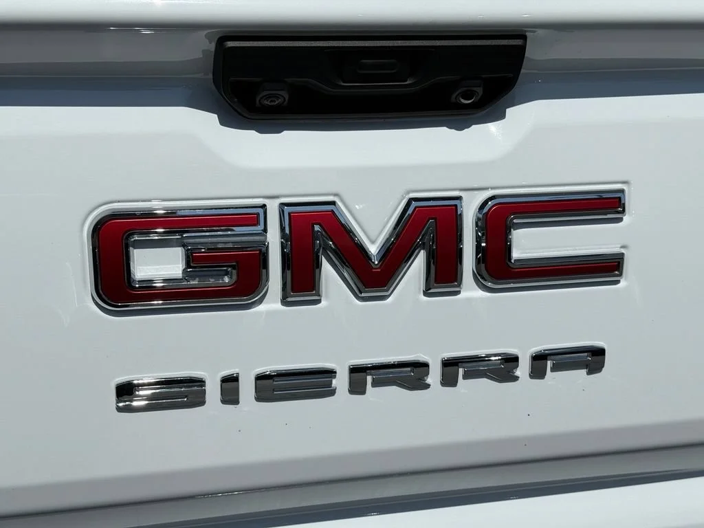 Used 2026 Summit White GMC Pro image 11