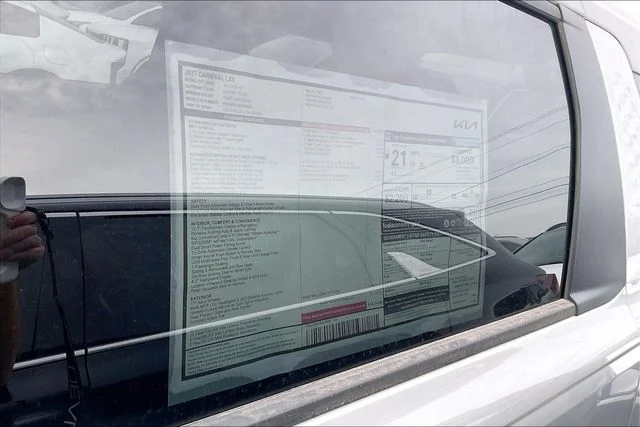 New 2027 White Kia LXS image 13