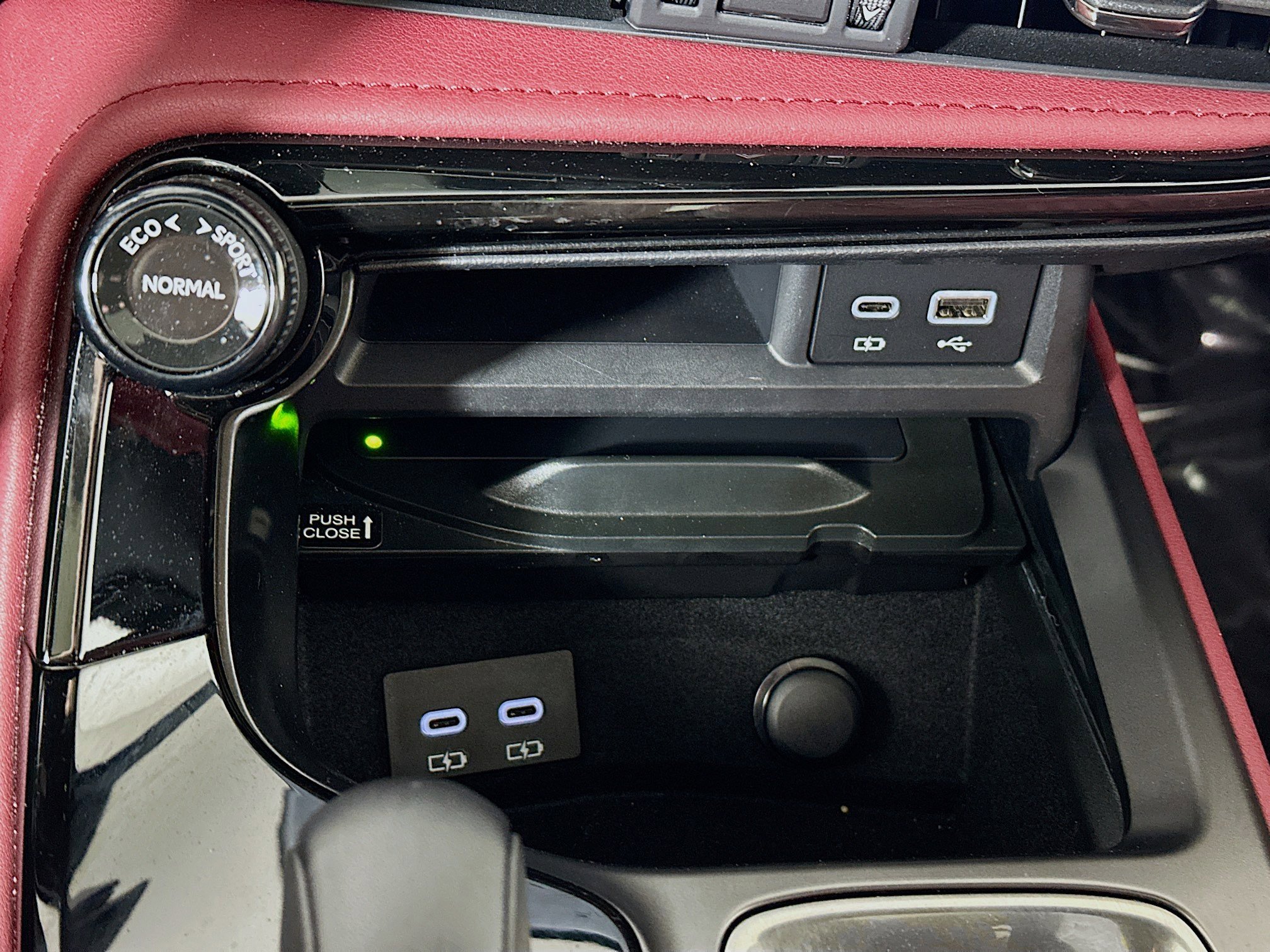 2025 Lexus NX 350 - Photo 16